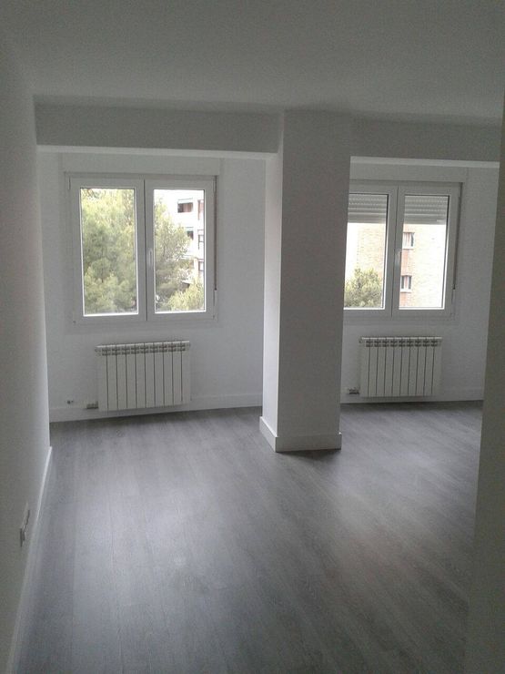 Piso reformado con columna 